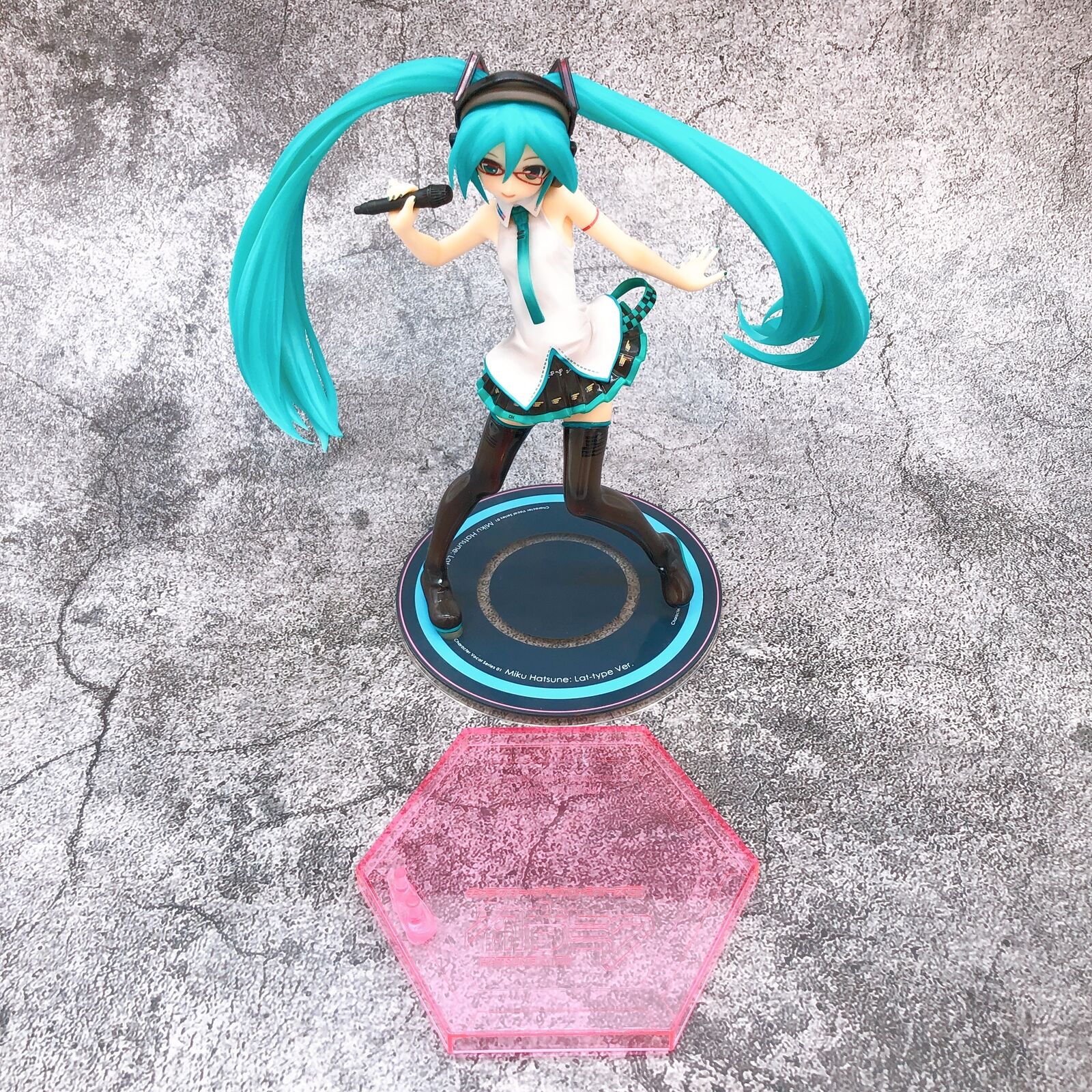 Hatsune Miku Lat-type Ver. 1/8 Scale [Good Smile Company]