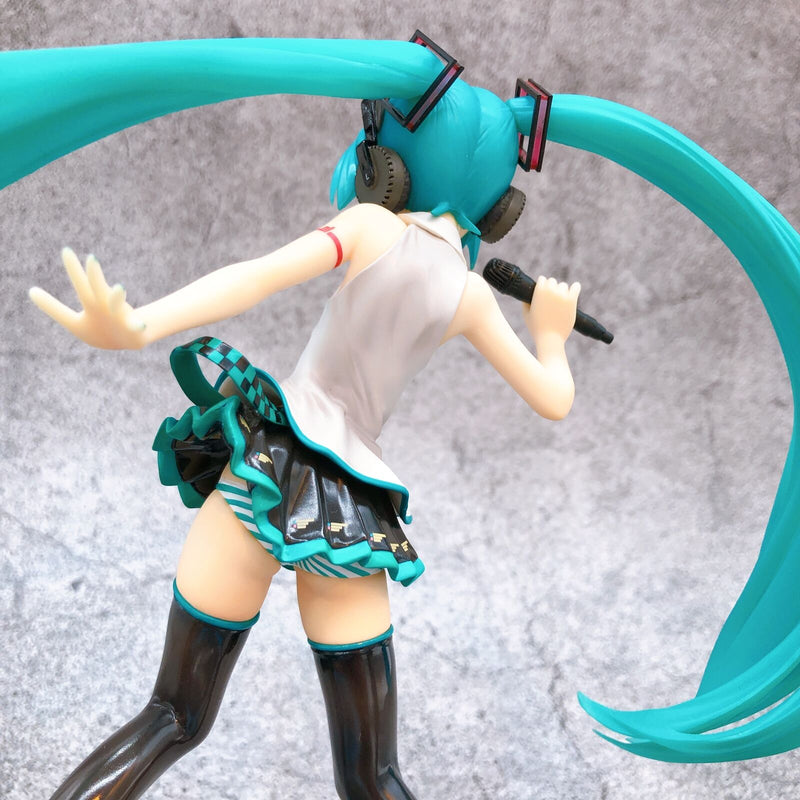 Hatsune Miku Lat-type Ver. 1/8 Scale [Good Smile Company]