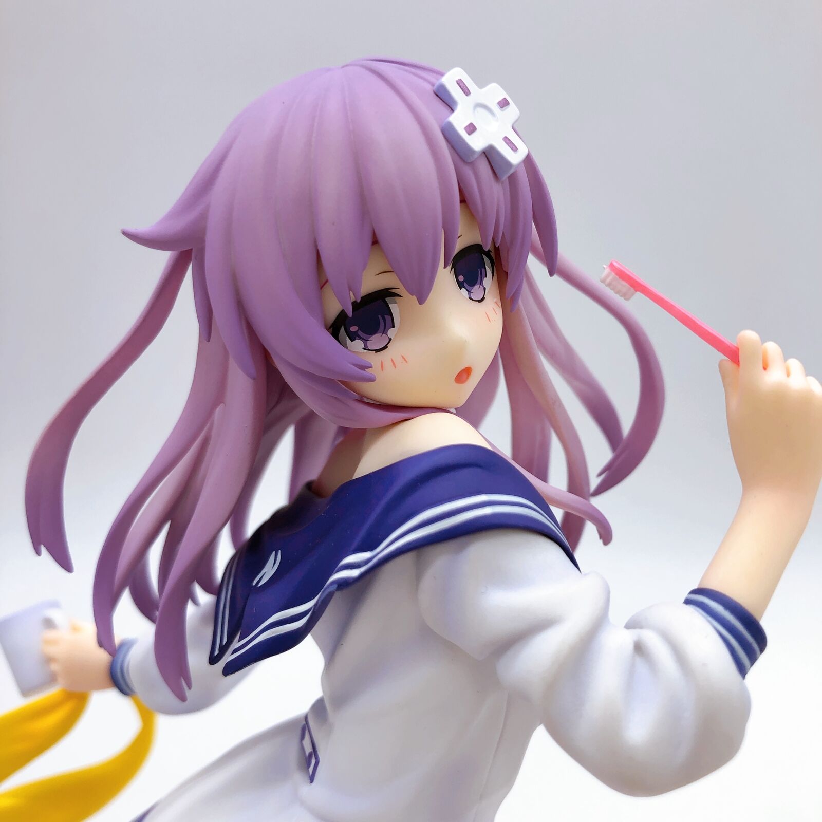 Hyperdimension Neptunia Nepgear Waking Up Ver. 1/8 Scale [Broccoli]