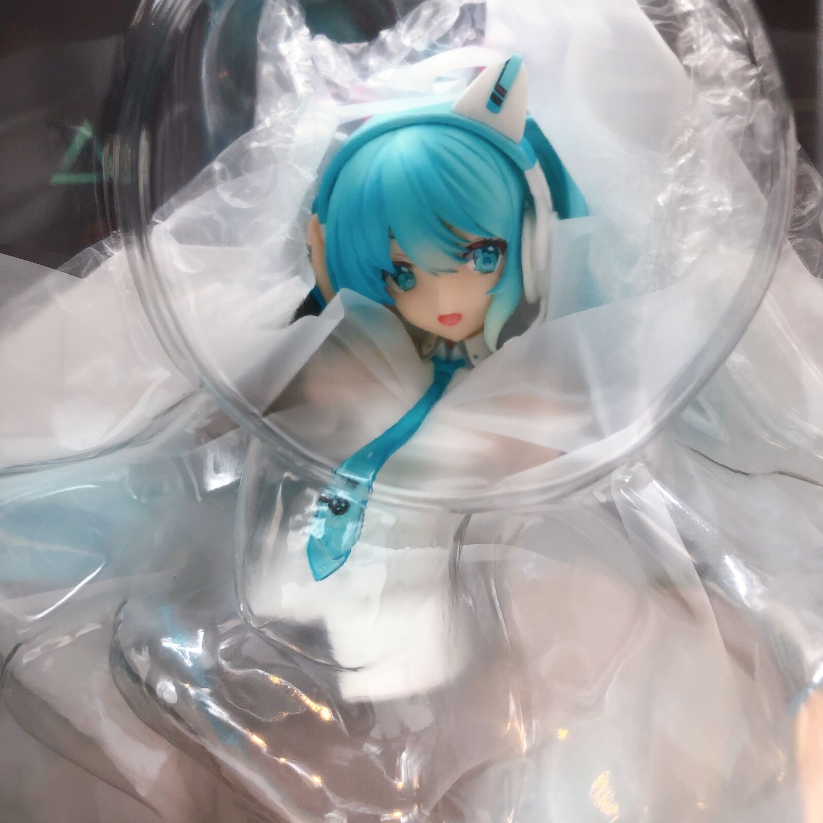 Hatsune Miku Cat Ears Headphone Ver. F:NEX Limited 1/7 Scale [FuRyu]