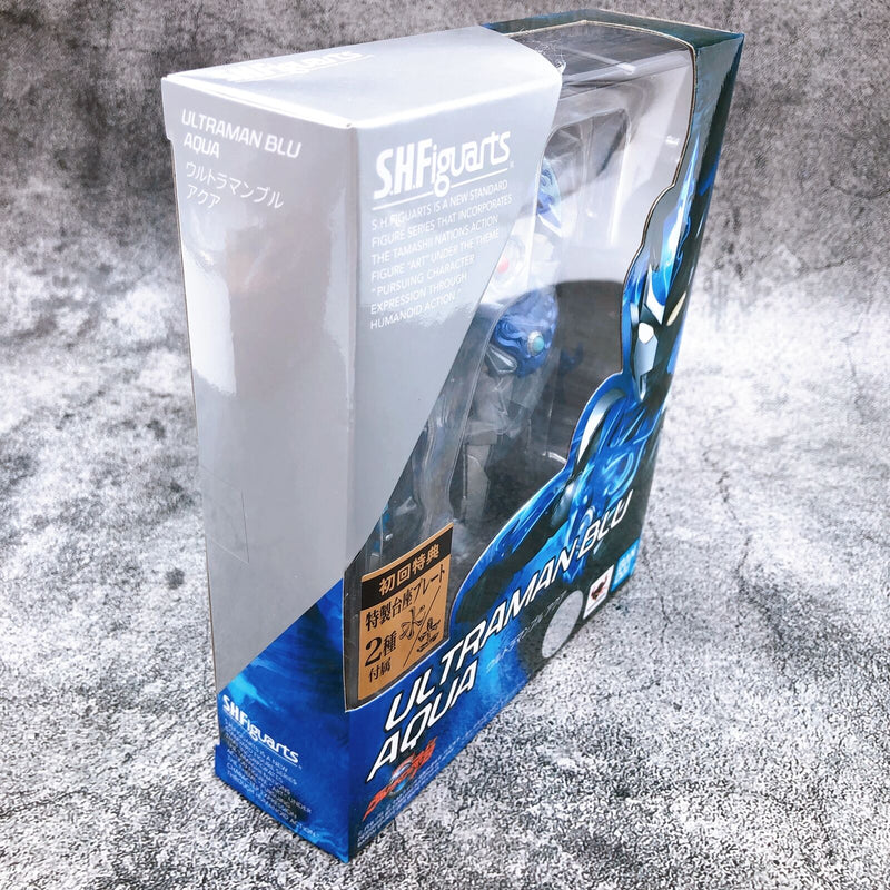 Ultraman R/B Ultraman Blu Aqua S.H.Figuarts First Edition with Exclusive Pedestal [Bandai]