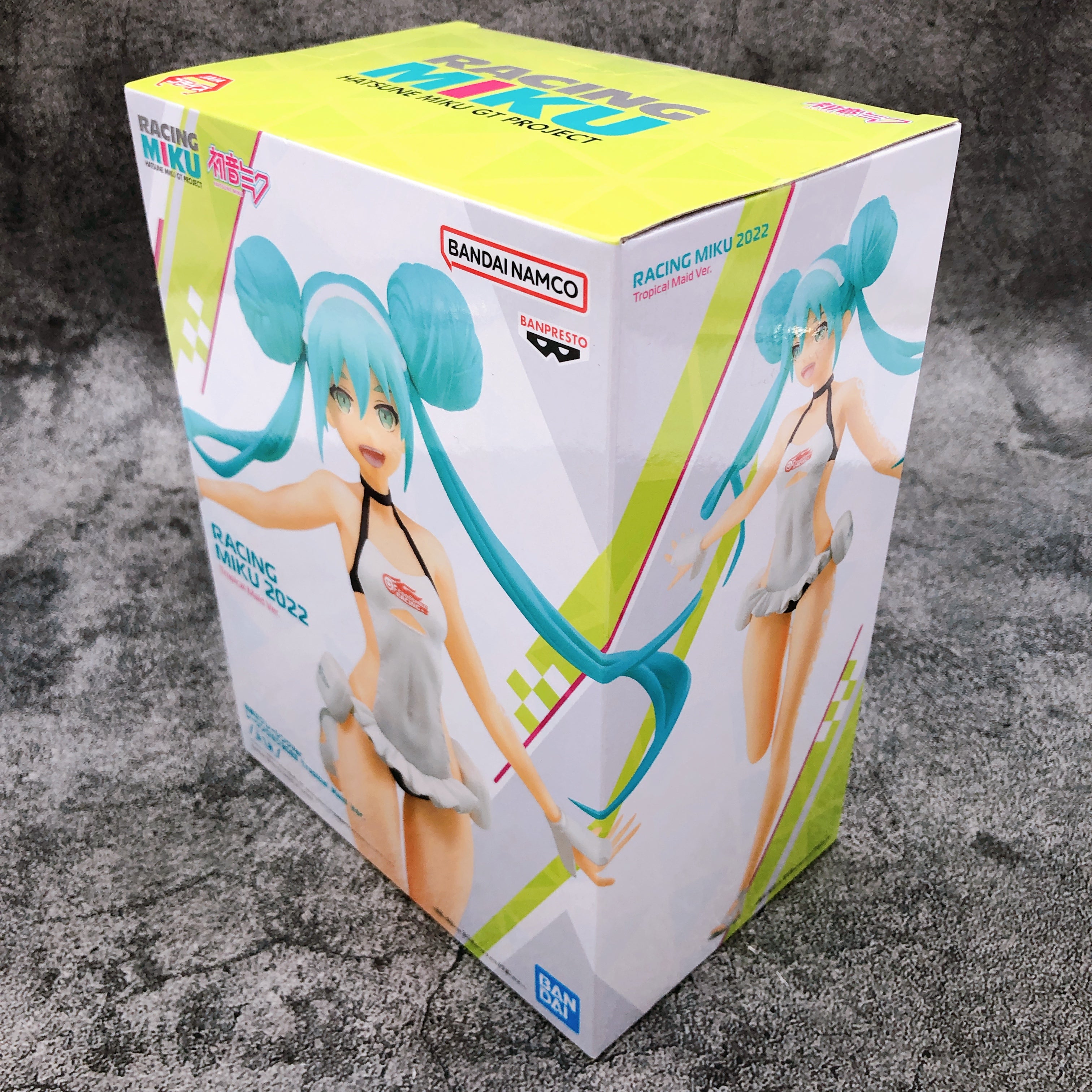 Hatsune Miku Racing Ver. Racing Miku2022 Tropical Maid Ver. [BANPRESTO]