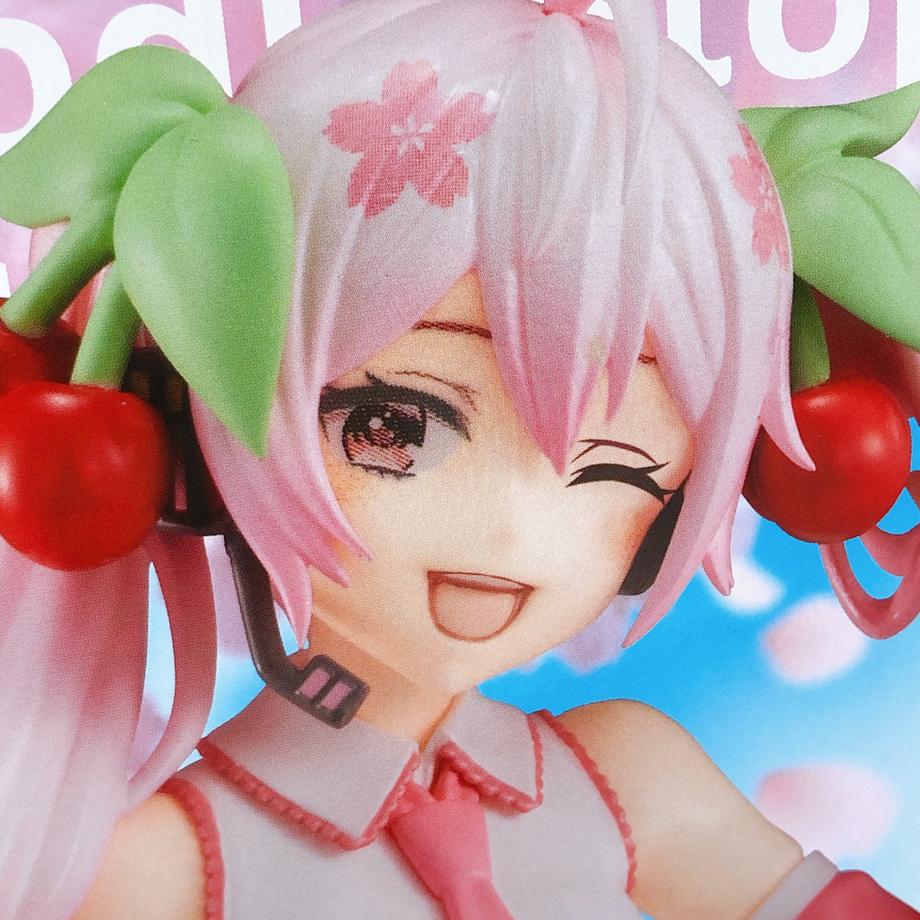 Hatsune Miku Sakura Miku Wink ver. Noodle StopperFigure [FuRyu]