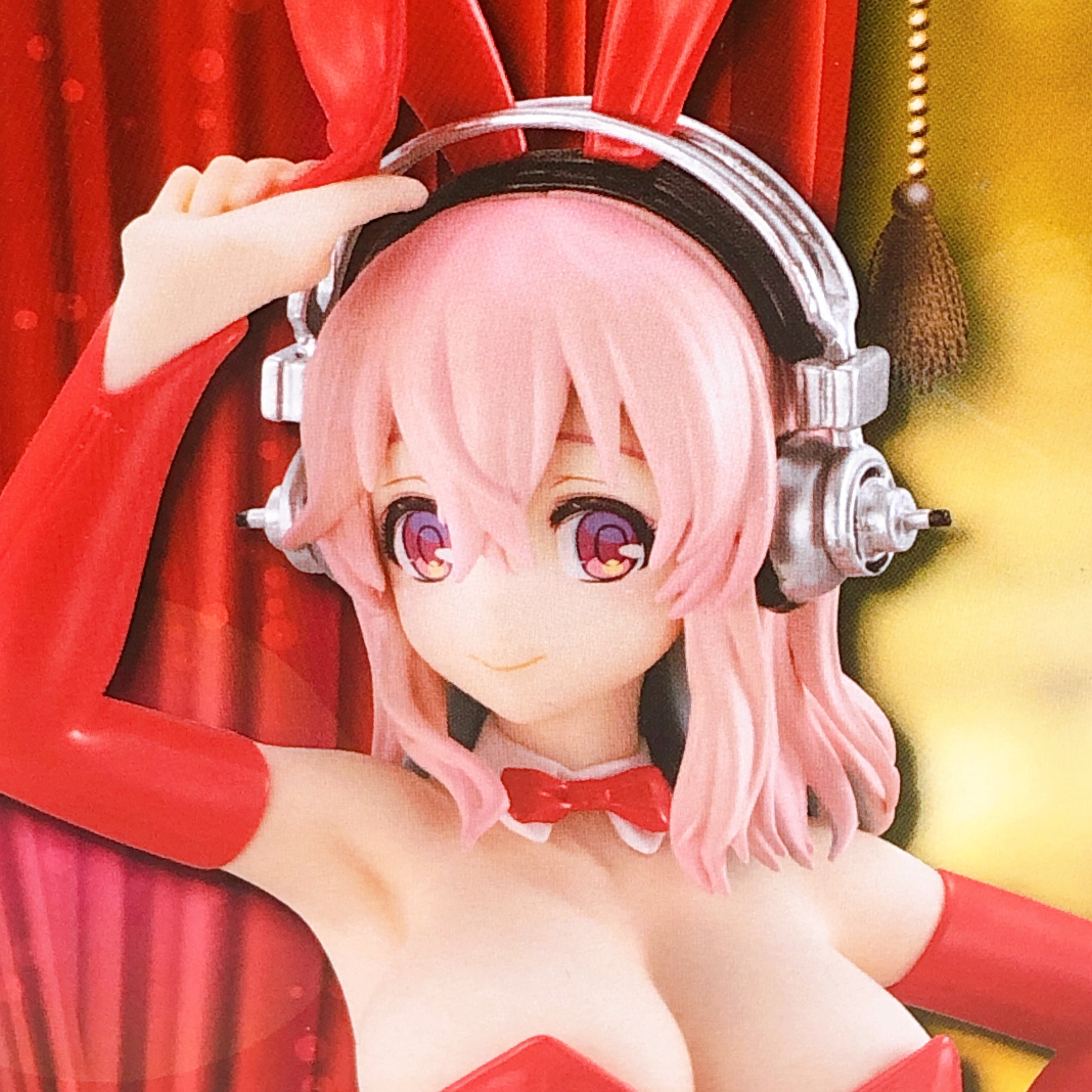 女性漫画 Bicute bunnies figure red ver ce1601ff-9254-4cd7-986a-